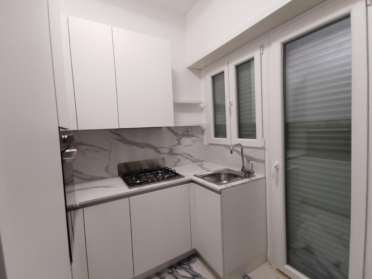 Mc Habitación en casa particular Roma